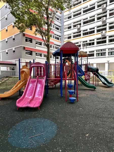 286 Bukit Batok East Avenue 3, 286 Bukit Batok East Avenue 3, 3 Bedrooms, 1,431 sqft, HDB Flat For Sale, by Danny Ou, 500216998 - Exterior - PropertyGuru.com.sg