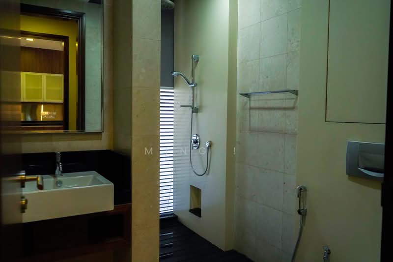 Resort-Style Semi-D! Bayshore Estate!, Jalan Remis / Sennett / Lucky, Bedok / Upper East Coast, 4 Bedrooms, 3,800 sqft, Semi-Detached House For Sale, by Ming !, 500217016 - Bathroom - PropertyGuru.com.sg