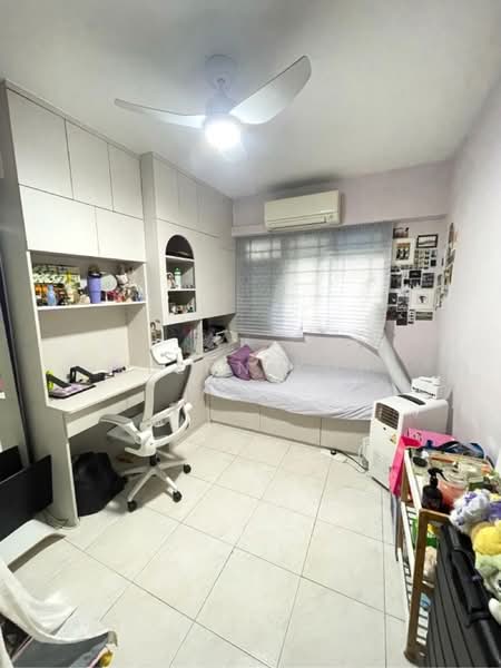 529 Woodlands Drive 14, 529 Woodlands Drive 14, 4 Bedrooms, 1,130 sqft, HDB Flat For Sale, by Klenn Koh, 500217021 - PropertyGuru.com.sg