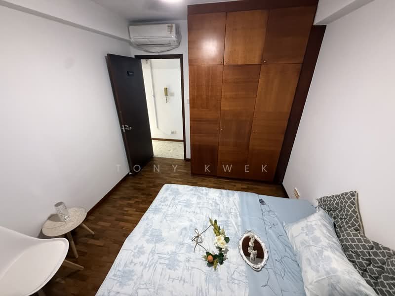 Woodsvale, 1 Woodlands Drive 72, Room Rental, 120 sqft, Condominium For Rent, by Tony Kwek, 500217023 - Bedroom - PropertyGuru.com.sg