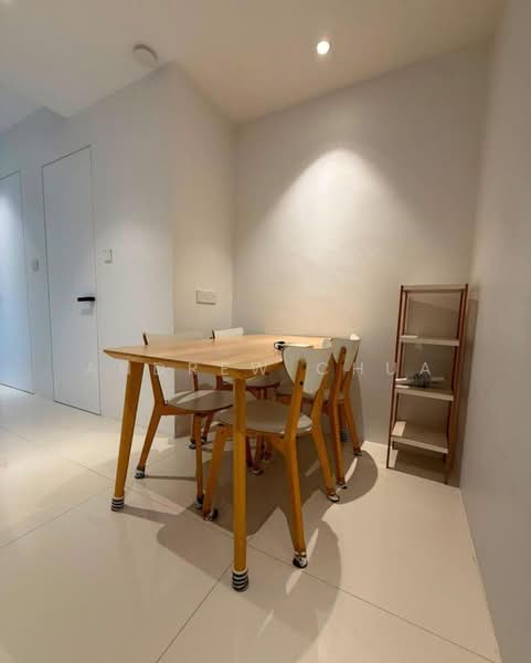 Eng Aun Park, Jalan Novena Utara, 2 Bedrooms, 1,060 sqft, Semi-Detached House For Rent, by Andrew Chua, 500217025 - Dining Room - PropertyGuru.com.sg