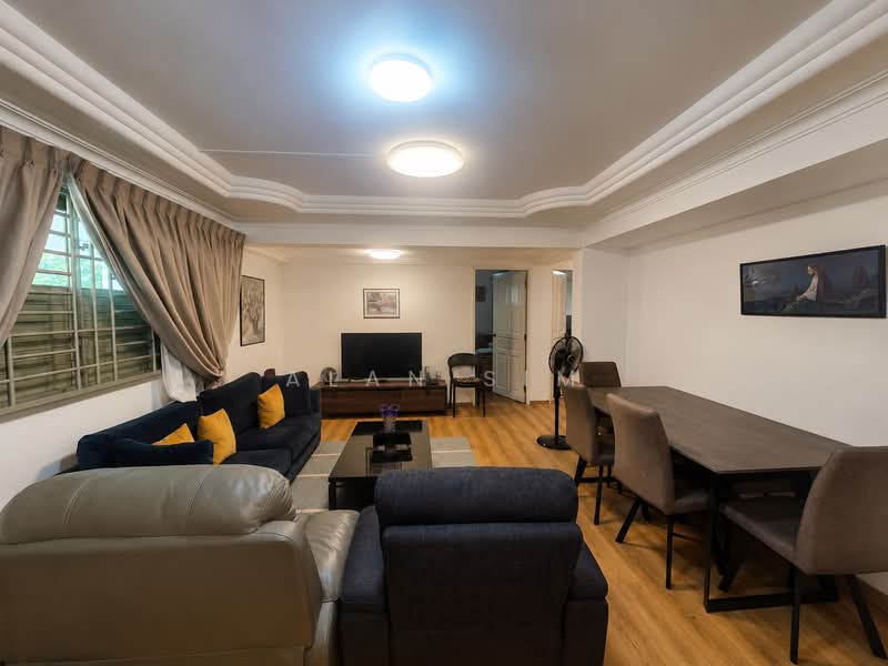 648 Ang Mo Kio Avenue 5, 648 Ang Mo Kio Avenue 5, 3 Bedrooms, 1,076 sqft, HDB Flat For Sale, by Alan Sim, 500217026 - Living Room - PropertyGuru.com.sg