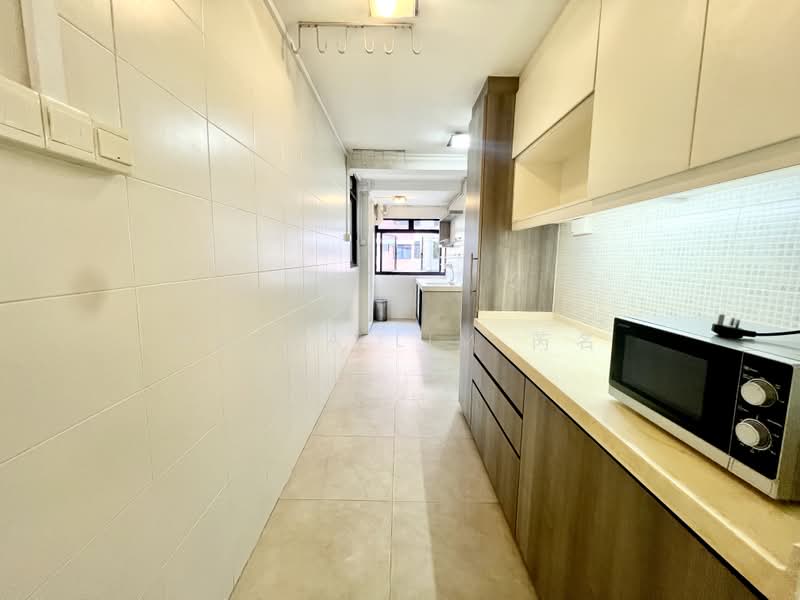 97 Commonwealth Crescent, 97 Commonwealth Crescent, 2 Bedrooms, 731 sqft, HDB Flat For Sale, by Kayla Lim 芮名, 500217027 - Kitchen - PropertyGuru.com.sg