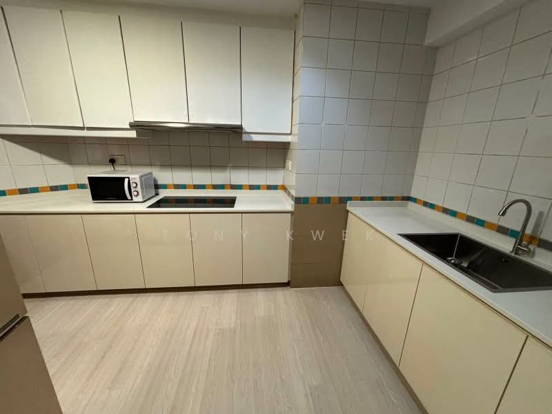 Woodsvale, 9 Woodlands Drive 72, Room Rental, 100 sqft, Condominium For Rent, by Tony Kwek, 500217030 - Kitchen - PropertyGuru.com.sg