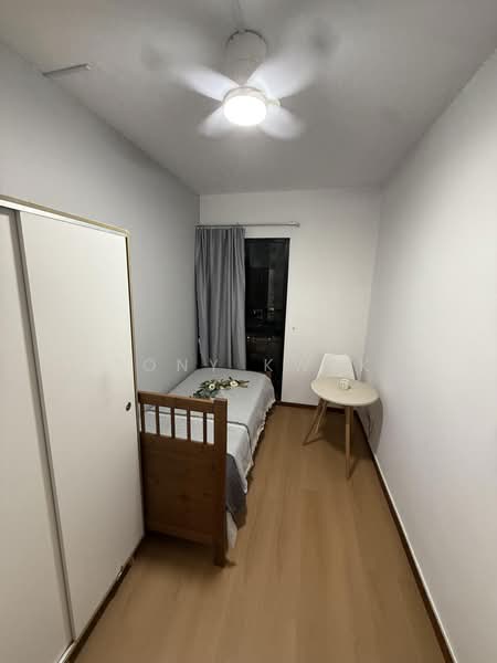 Woodsvale, 9 Woodlands Drive 72, Room Rental, 100 sqft, Condominium For Rent, by Tony Kwek, 500217030 - Bedroom - PropertyGuru.com.sg