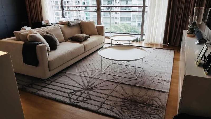 Hilltops, 101 Cairnhill Circle, Orchard / River Valley, 3 Bedrooms, 1,711 sqft, Condominium For Sale, by Daphne Tan, 500217032 - PropertyGuru.com.sg