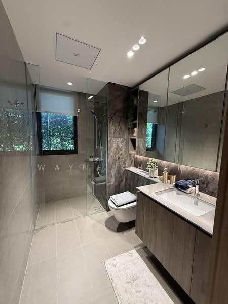 4 bedroom Dual Key in Clementi, clementi avenue 1, 4 Bedrooms, 1,313 sqft, Condominium For Sale, by Wayne Chiam, 500217038 - Bathroom - PropertyGuru.com.sg