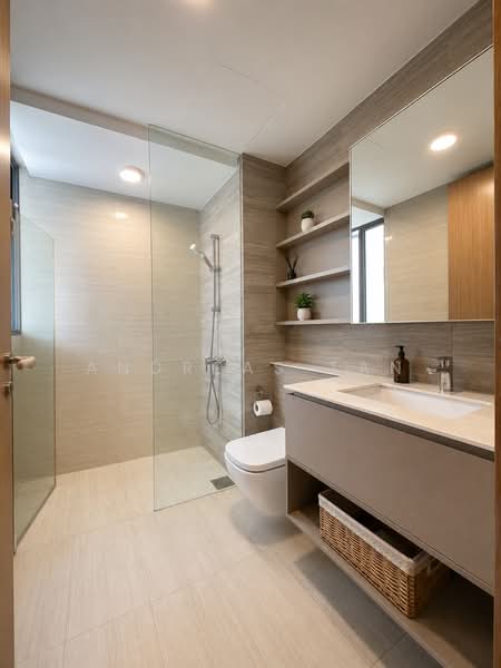 SUPER GOOD DEAL! 3BR + Utility Near Seletar Mall/Fernvale Rd!, Fernvale Road, 3 Bedrooms, 980 sqft, Condominium For Sale, by Andreas Tan, 500217052 - Bathroom - PropertyGuru.com.sg