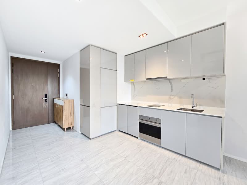 Parc Esta, 908 Sims Avenue, 2 Bedrooms, 700 sqft, Condominium For Sale, by Magdalene Kong, 500217054 - Kitchen - PropertyGuru.com.sg