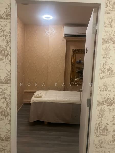 Malacca Centre, 20 Malacca Street, 1,830 sqft, Other Retail For Rent, by Nora Kassim, 500217055 - Interior - CommercialGuru.com.sg