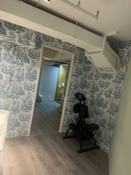Malacca Centre, 20 Malacca Street, 1,830 sqft, Other Retail For Rent, by Nora Kassim, 500217055 - Interior - CommercialGuru.com.sg