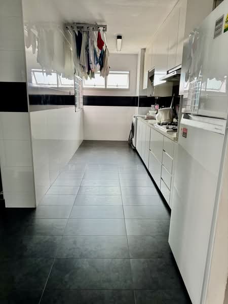 408C Fernvale Road, 408C Fernvale Road, 3 Bedrooms, 1,237 sqft, HDB Flat For Sale, by May Lee, 500217063 - Kitchen - PropertyGuru.com.sg
