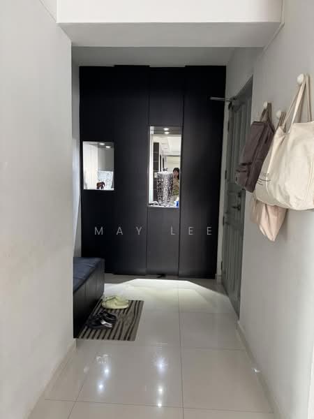 408C Fernvale Road, 408C Fernvale Road, 3 Bedrooms, 1,237 sqft, HDB Flat For Sale, by May Lee, 500217063 - Entrance - PropertyGuru.com.sg