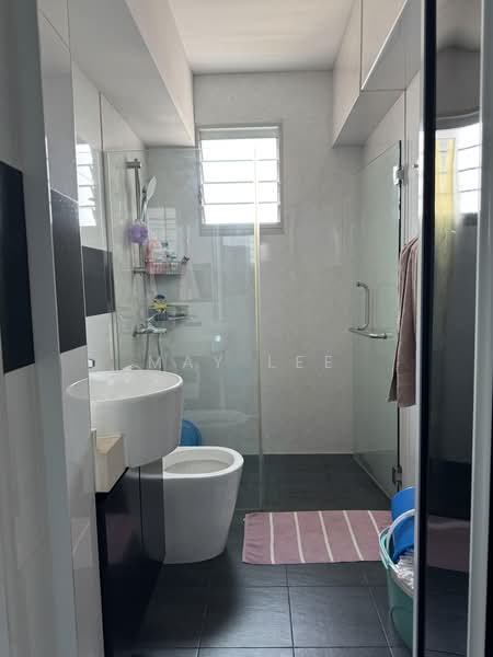 408C Fernvale Road, 408C Fernvale Road, 3 Bedrooms, 1,237 sqft, HDB Flat For Sale, by May Lee, 500217063 - Common Bathroom - PropertyGuru.com.sg
