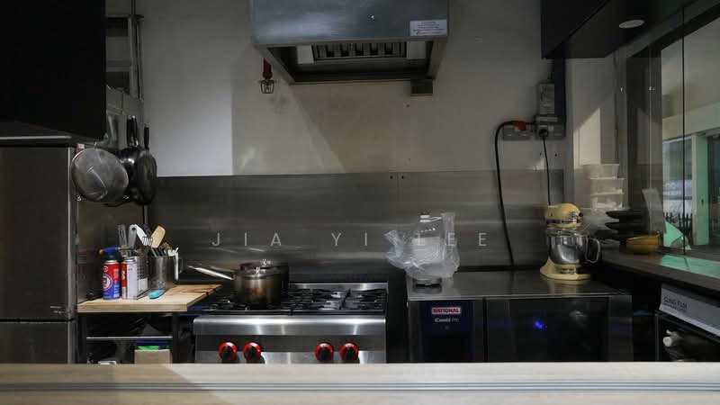 CT Hub 2, 114 Lavender Street, 312 sqft, Light Industrial (B1) For Rent, by Jia Yi Lee, 500217065 - Kitchen - CommercialGuru.com.sg