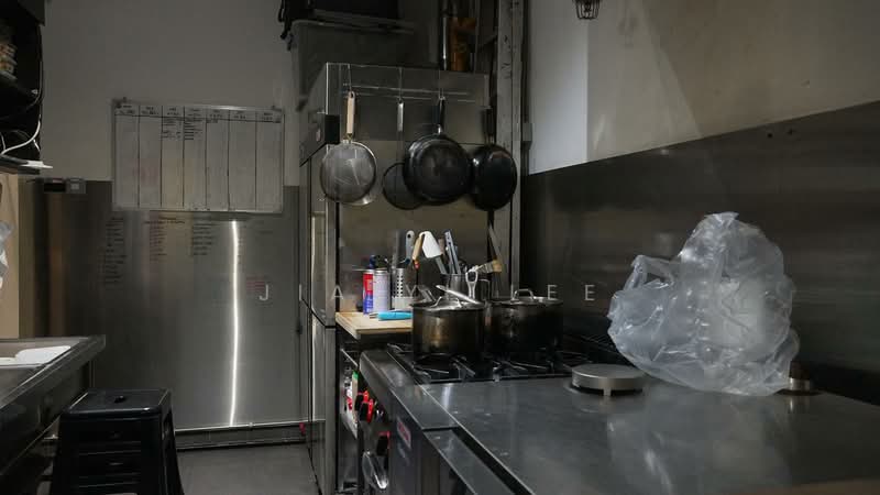 CT Hub 2, 114 Lavender Street, 312 sqft, Light Industrial (B1) For Rent, by Jia Yi Lee, 500217065 - Kitchen - CommercialGuru.com.sg
