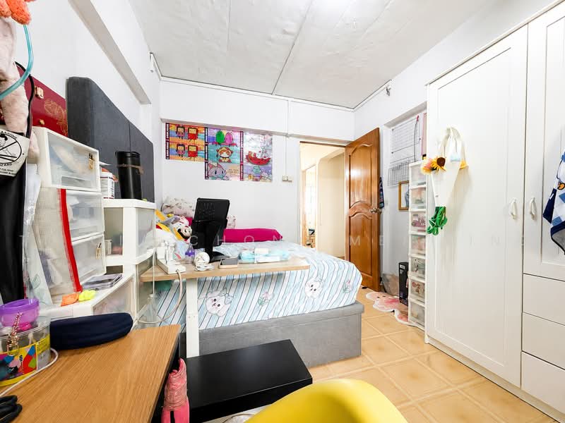 286 Tampines Street 22, 286 Tampines Street 22, 3 Bedrooms, 1,109 sqft, HDB Flat For Sale, by Tricia Chong Mei Ting, 500217067 - Bedroom 2 - PropertyGuru.com.sg