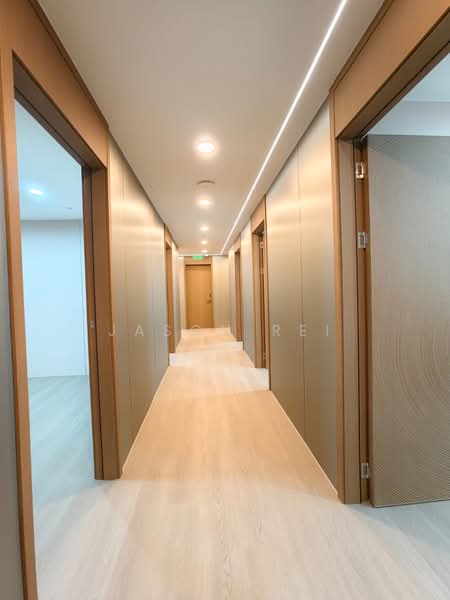 Yi Guang Factory Building, 180 Paya Lebar Road, 200 sqft, Light Industrial (B1) For Rent, by Jason Rei, 500217069 - Corridor - CommercialGuru.com.sg