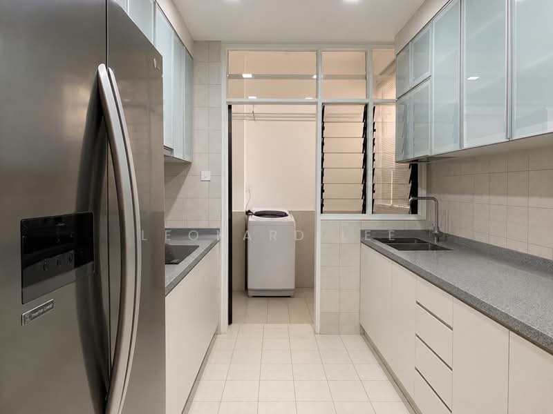 Spanish Village, 60 Farrer Road, 3 Bedrooms, 1,604 sqft, Condominium For Sale, by Leonard Lee, 500217070 - Kitchen - PropertyGuru.com.sg