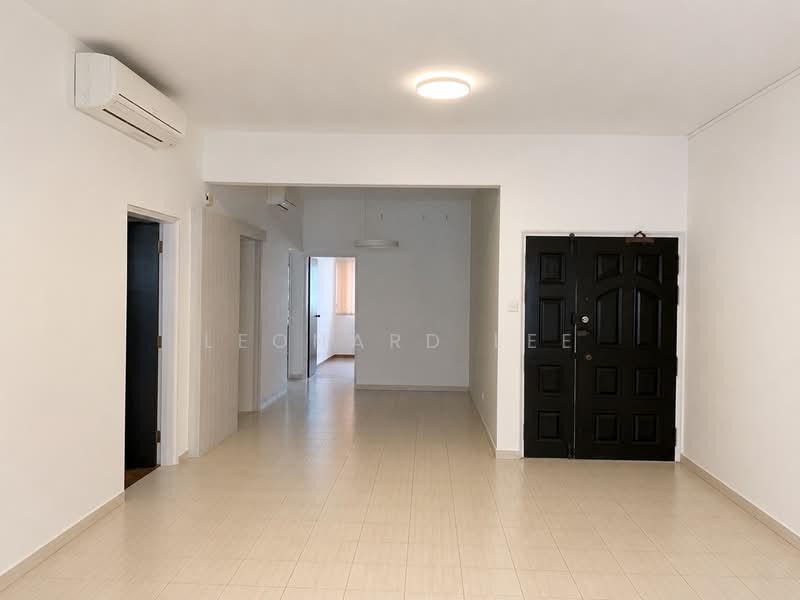 Spanish Village, 60 Farrer Road, 3 Bedrooms, 1,604 sqft, Condominium For Sale, by Leonard Lee, 500217070 - Living & Dining - PropertyGuru.com.sg