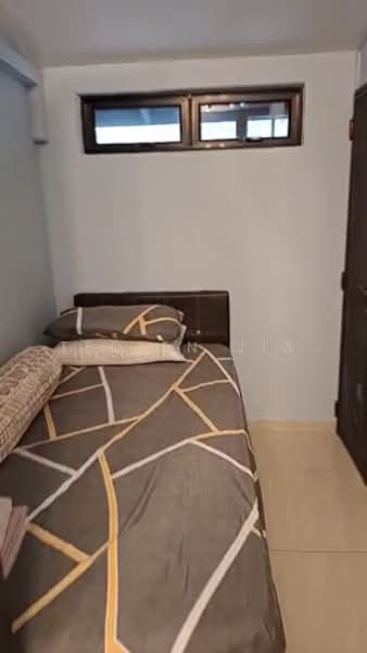 Chelsea Village, Jambol Place, Room Rental, 150 sqft, Terraced House For Rent, by Teo En Jia, 500217076 - Bedroom - PropertyGuru.com.sg