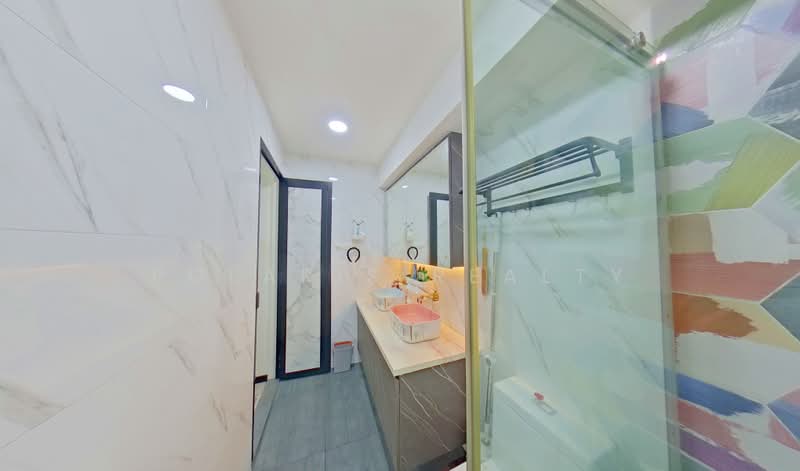 538 Hougang Street 52, 538 Hougang Street 52, 3 Bedrooms, 1,668 sqft, HDB Flat For Sale, by PUAH CHEE KONG RICHARD, 500217085 - Bathroom - PropertyGuru.com.sg