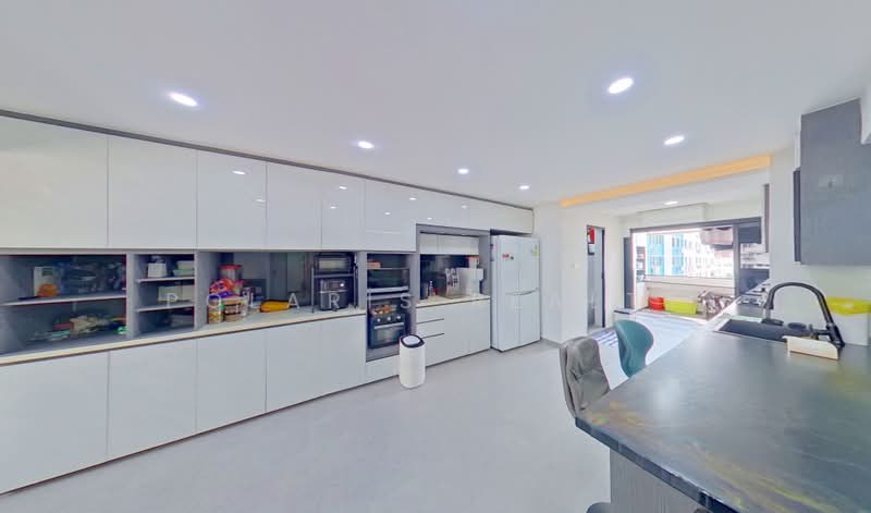 538 Hougang Street 52, 538 Hougang Street 52, 3 Bedrooms, 1,668 sqft, HDB Flat For Sale, by PUAH CHEE KONG RICHARD, 500217085 - Kitchen - PropertyGuru.com.sg