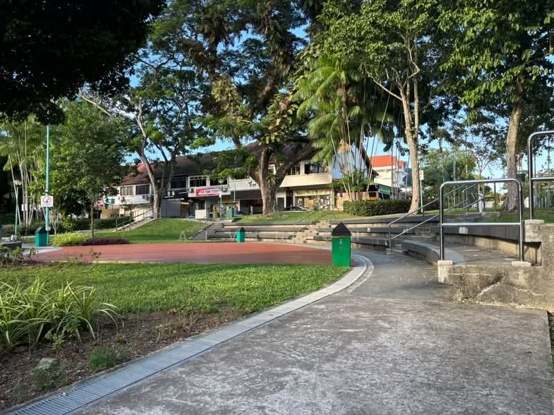 ⭐⭐LANDED7772 @ D20 Semi D land for sale !, , 3 Bedrooms, 1,600 sqft, Semi-Detached House For Sale, by Alvin Oh, 500217086 - Exterior - PropertyGuru.com.sg