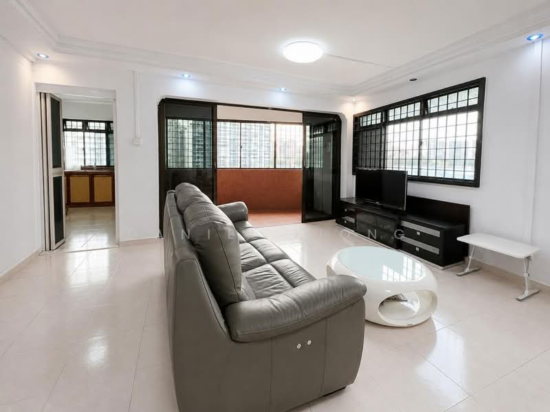 347 Kang Ching Road, 347 Kang Ching Road, 3 Bedrooms, 1,302 sqft, HDB Flat For Sale, by Daniel Kiong, 500217099 - Living Room - PropertyGuru.com.sg