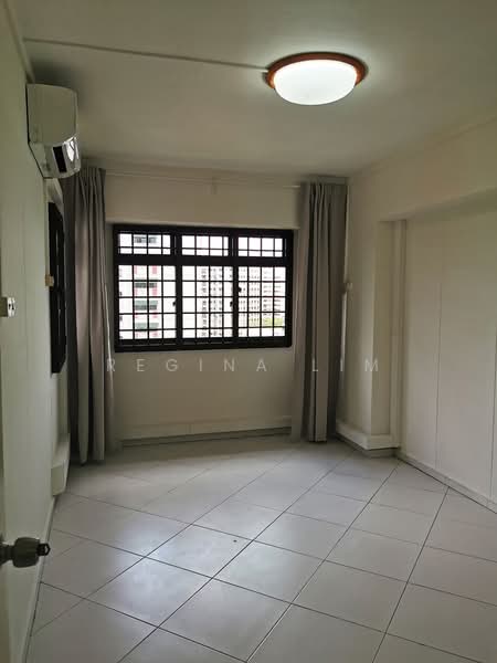 328 Sembawang Crescent, 328 Sembawang Crescent, 3 Bedrooms, 1,087 sqft, HDB Flat For Rent, by Regina Lim, 500217104 - Bedroom 3 - PropertyGuru.com.sg