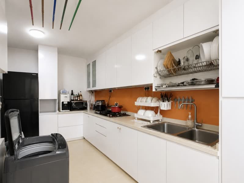 144 Bishan Street 12, 144 Bishan Street 12, 3 Bedrooms, 1,120 sqft, HDB Flat For Sale, by Kevin Ong, 500217106 - Kitchen - PropertyGuru.com.sg
