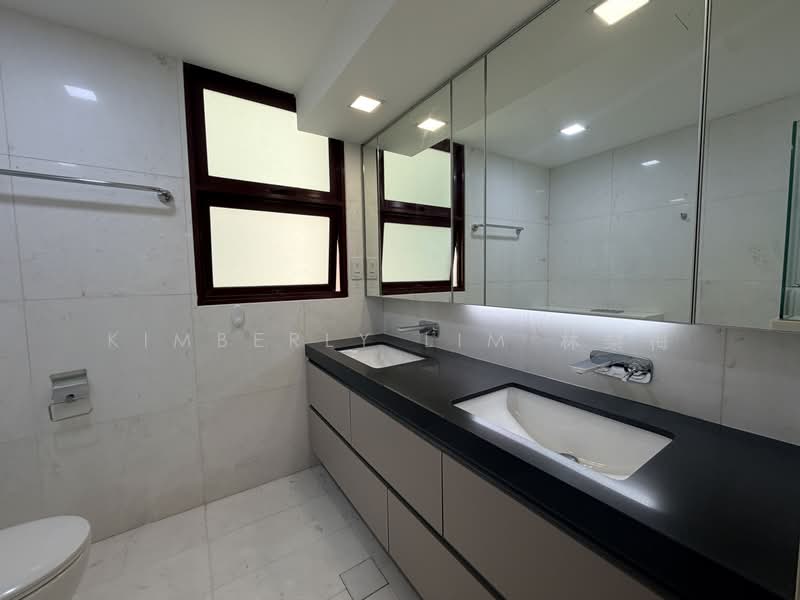 The Trevose, 56 Trevose Crescent, 4 Bedrooms, 1,894 sqft, Condominium For Rent, by Kimberly Lim 林梨梅, 500217113 - Bathroom - PropertyGuru.com.sg