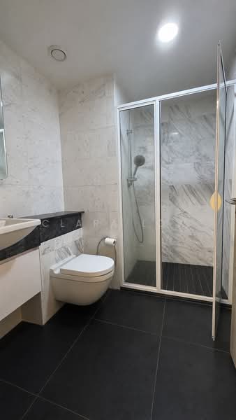 Sophia Hills, 21 Mount Sophia, 2 Bedrooms, 592 sqft, Condominium For Sale, by Clara Low, 500217119 - Bathroom - PropertyGuru.com.sg