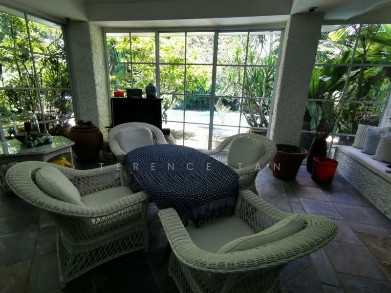⭐SUPER RARE!! ⭐ ONLY $1,7XX PSF ⭐GCB ZONE ⭐1KM TO MGS ! ⭐, BINJAI / BUKIT TIMAH / SWISS CLUB, 5 Bedrooms, 5,000 sqft, Detached House For Sale, by Terence Tan, 500217126 - Living Room - PropertyGuru.com.sg