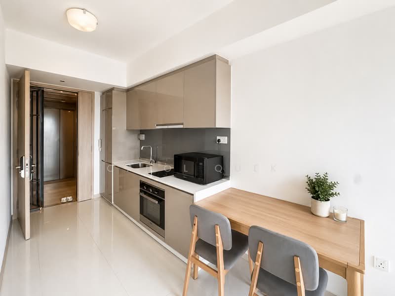 J Gateway, 2 Gateway Drive, 1 Bedroom, 506 sqft, Condominium For Sale, by Carol Quek, 500217131 - Kitchen - PropertyGuru.com.sg
