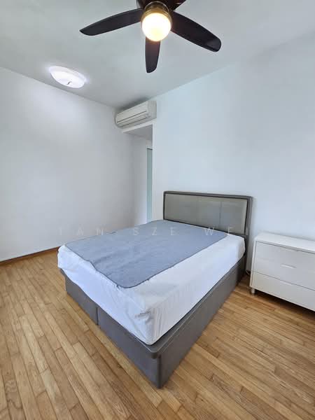 Vertis, 20 Amber Gardens, 2 Bedrooms, 1,206 sqft, Condominium For Rent, by Tan Sze Wei, 500217132 - Master Bedroom - PropertyGuru.com.sg