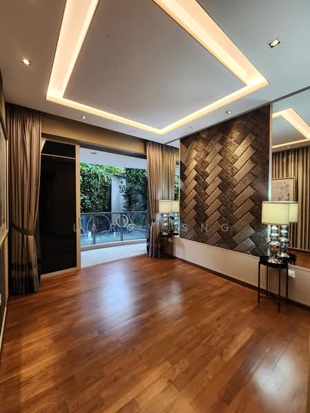 Hallmark Residences, 17 Ewe Boon Road, 4 Bedrooms, 2,013 sqft, Condominium For Rent, by Larry Sng, 500217133 - Master Bathroom - PropertyGuru.com.sg