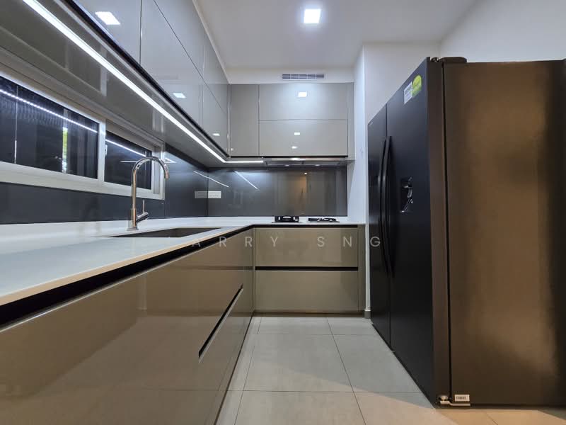 Hallmark Residences, 17 Ewe Boon Road, 4 Bedrooms, 2,013 sqft, Condominium For Rent, by Larry Sng, 500217133 - Kitchen - PropertyGuru.com.sg
