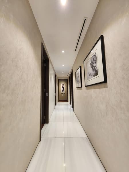 Hallmark Residences, 17 Ewe Boon Road, 4 Bedrooms, 2,013 sqft, Condominium For Rent, by Larry Sng, 500217133 - Corridor - PropertyGuru.com.sg