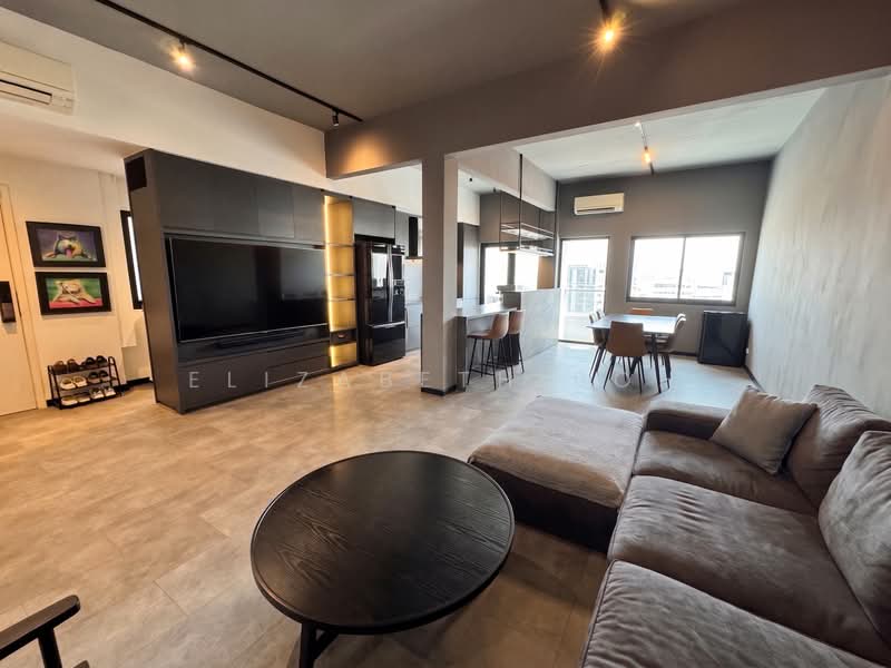 Cheap Freehold Walk Up in East Coast, , 2 Bedrooms, 990 sqft, Walk-up Apartment For Sale, by Elizabeth Poh, 500217135 - Living Room - PropertyGuru.com.sg