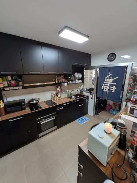70A Telok Blangah Heights, 70A Telok Blangah Heights, 3 Bedrooms, 1,001 sqft, HDB Flat For Sale, by Tommy Ng, 500217145 - Kitchen - PropertyGuru.com.sg
