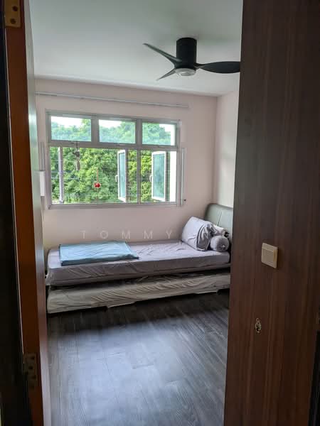 70A Telok Blangah Heights, 70A Telok Blangah Heights, 3 Bedrooms, 1,001 sqft, HDB Flat For Sale, by Tommy Ng, 500217145 - Bedroom - PropertyGuru.com.sg