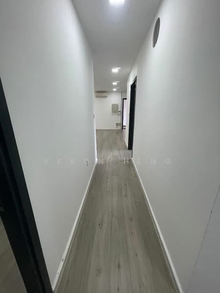 Mountbatten Suites, 861 Mountbatten Road, 3 Bedrooms, 1,200 sqft, Condominium For Rent, by Veron Heng, 500217147 - Corridor - PropertyGuru.com.sg