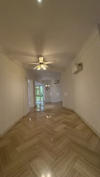 Orange Regency, 101 Fernhill Road, 4 Bedrooms, 1,776 sqft, Apartment For Rent, by CJ Ang, 500217157 - Living Room - PropertyGuru.com.sg