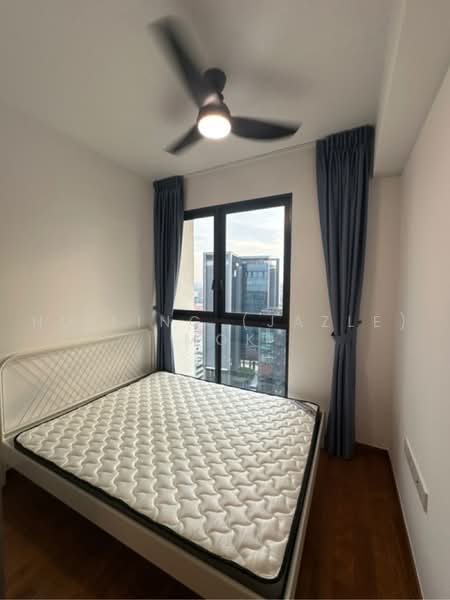 Uptown @ Farrer, 2  Perumal Road Singapore, 2 Bedrooms, 538 sqft, Condominium For Rent, by Huiling (Jazle) Mok, 500217158 - Master br - PropertyGuru.com.sg