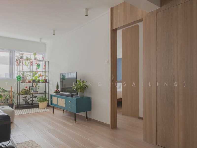269B Queen Street, 269B Queen Street, 2 Bedrooms, 721 sqft, HDB Flat For Sale, by Tan Sai Ling (SAILING), 500217159 - Living Room - PropertyGuru.com.sg