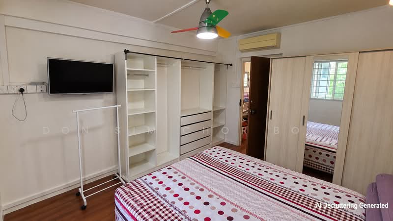 269 Tampines Street 21, 269 Tampines Street 21, 2 Bedrooms, 850 sqft, HDB Flat For Sale, by Don Sim Chor Boon, 500217161 - Master Bedroom - PropertyGuru.com.sg