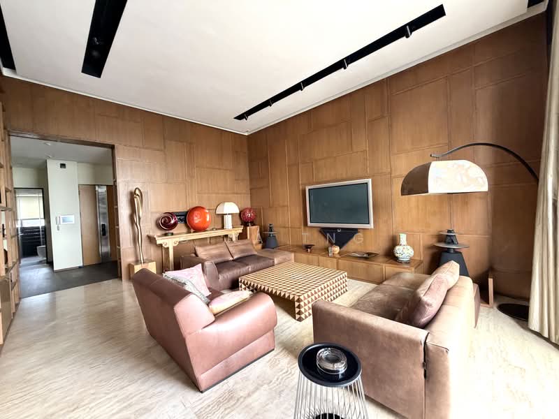 Newton Suites, 60 Newton Road, 3 Bedrooms, 4,865 sqft, Apartment For Sale, by Gina Tng, 500217166 - Living Room - PropertyGuru.com.sg