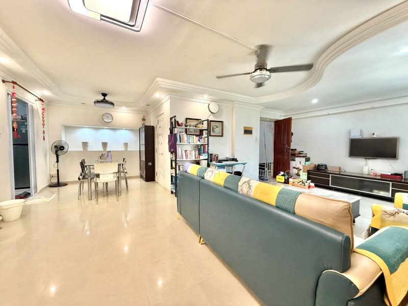 504B Montreal Drive, 504B Montreal Drive, 3 Bedrooms, 1,184 sqft, HDB Flat For Sale, by Kenneth Yeo, 500217169 - Living Room - PropertyGuru.com.sg