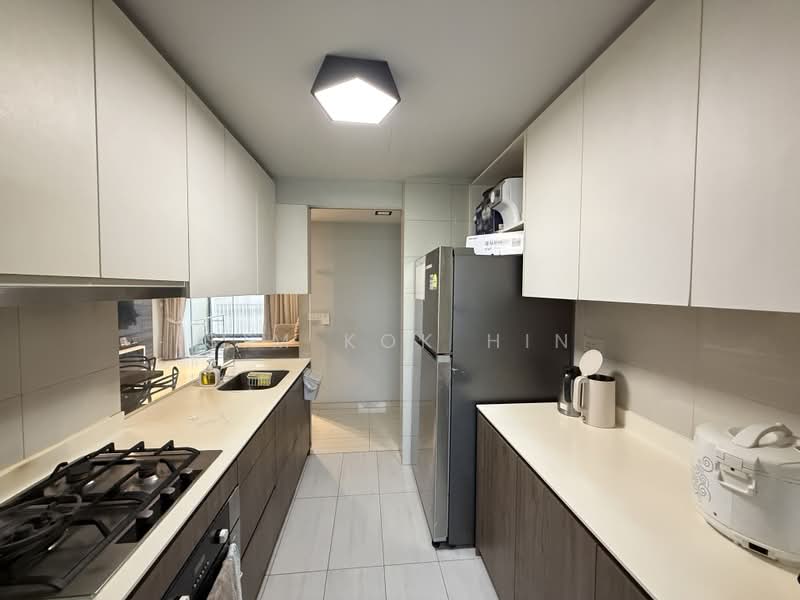 Sol Acres, 18 Choa Chu Kang Grove, 4 Bedrooms, 1,227 sqft, Executive Condominium For Sale, by Sim Kok Hin, 500217173 - Kitchen - PropertyGuru.com.sg
